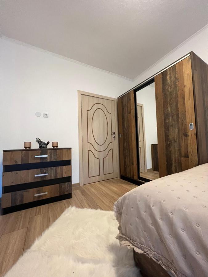 Guest House Tanevi Dewin Exterior foto
